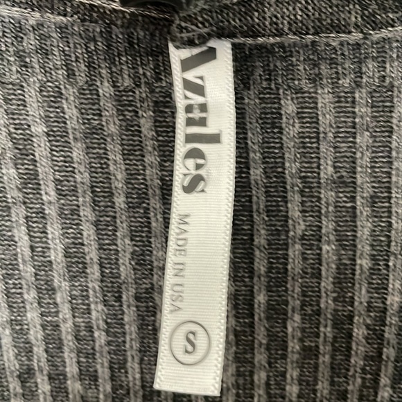 Azules Cardigan - Picture 13 of 14